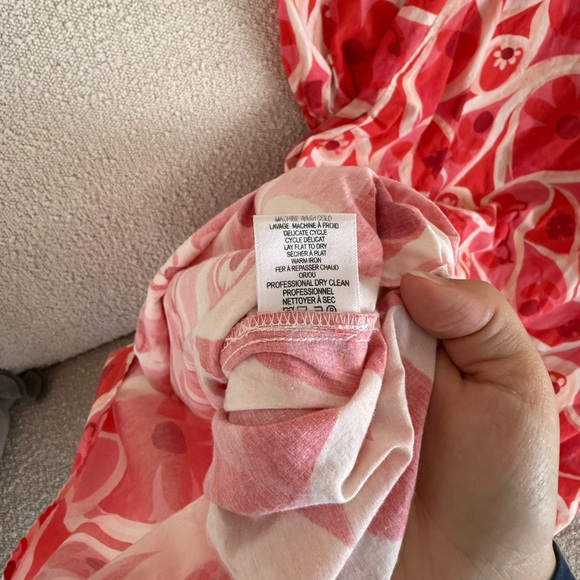 Frances Valentine Olive Holiday Floral Print Caftan🤍 - Picture 8 of 9